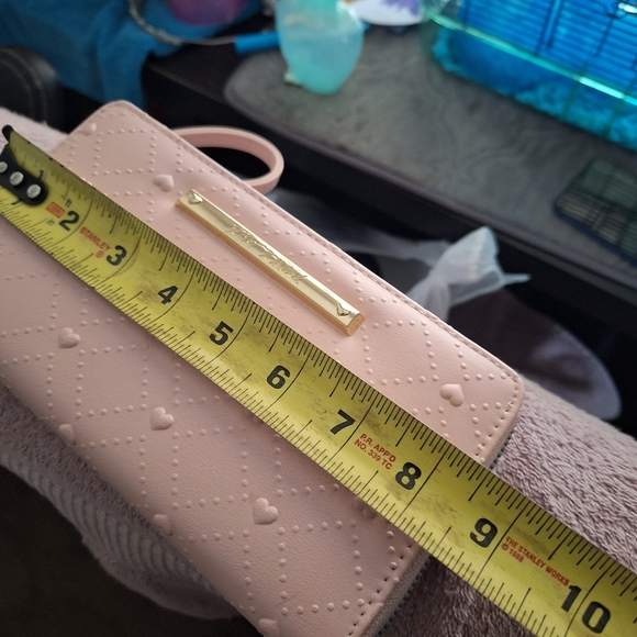 Betsy Johnson wallet - Picture 8 of 8